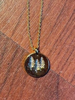 Gold Pendant Tree Design Necklace